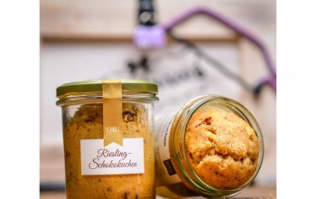 Dámská dárková truhla se suchým bílým vínem Celá ČR