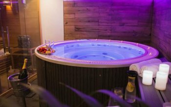 Privátní wellness v lázních pro 2 osoby Praha