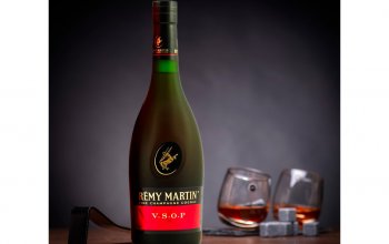 Originální dárková bedna s cognacem VSOP Celá ČR