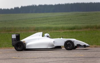 Atom Ariel vs. Formule F4 Mygale Vysočina