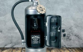 Hasicí bar s láhví alkoholu: Chromový