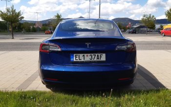 Jízda v elektromobilu Tesla Model 3