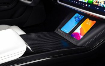 PŘEDPRODEJ: Jízda nejrychlejší Teslou S Plaid