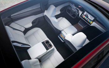 PŘEDPRODEJ: Jízda nejrychlejší Teslou S Plaid