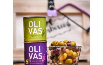 Dámská dárková truhla se suchým bílým vínem Celá ČR