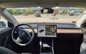 Jízda v elektromobilu Tesla Model 3 Praha