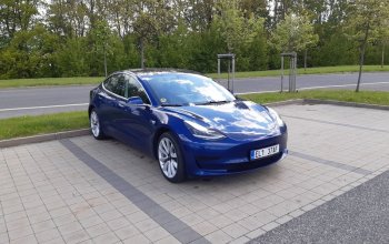 Jízda v elektromobilu Tesla Model 3