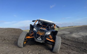 Jízda v buggy CAN-AM Maverick X Praha