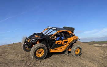 Jízda v buggy CAN-AM Maverick X Praha