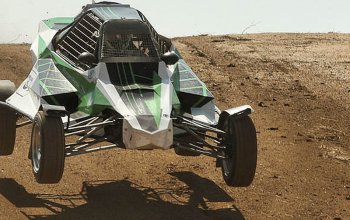 Jízda v závodní superbuggy na autokrosové trati