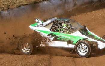 Jízda v závodní superbuggy na autokrosové trati