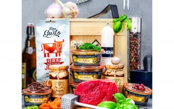 Originální dárková bedna pro masožravce Celá ČR – dárek a zážitek