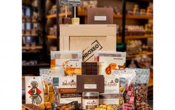 Originální dárková bedna plná čokolády Celá ČR