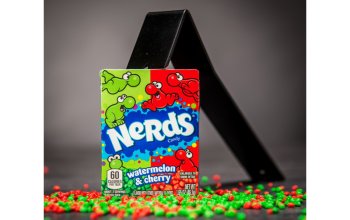 Originální dárková bedna plná sladkostí Celá ČR