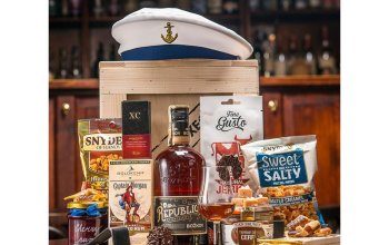 Originální dárková bedna s rumem Republica Celá ČR