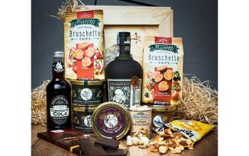 Dárková bedna s páčidlem pro muže s rumem Diplomático Celá ČR