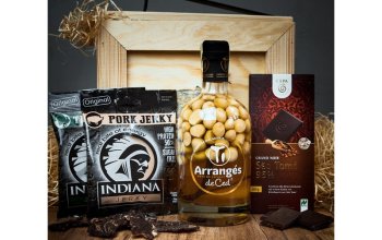 Dárková bedna s páčidlem pro muže s rumem Ti Arrangés de Ced' - Citron Gingembre 0,7l – 32% Celá ČR