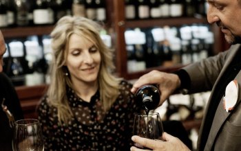 Venkovní úniková hra Tour de wine Praha