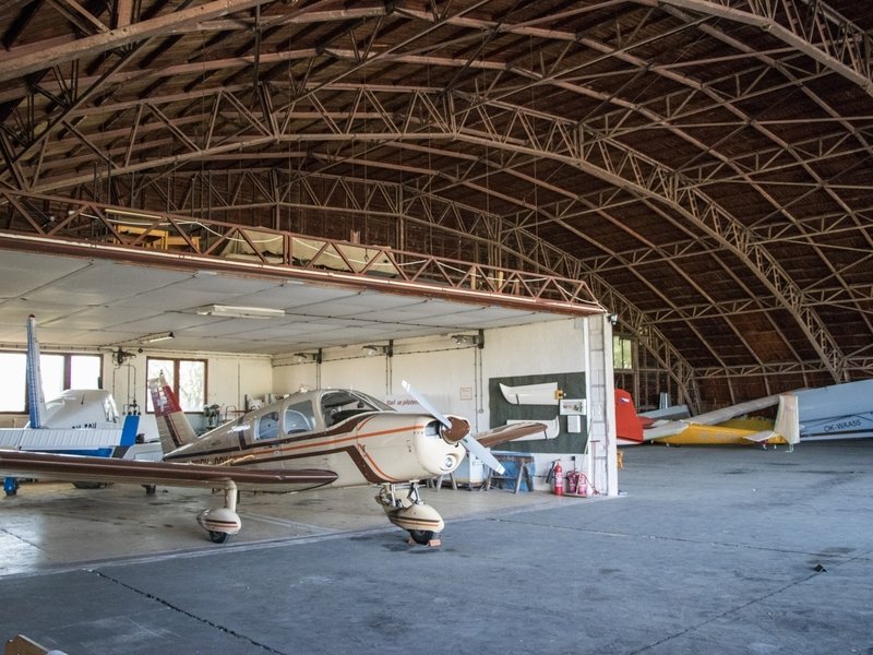 Tandemový seskok padákem