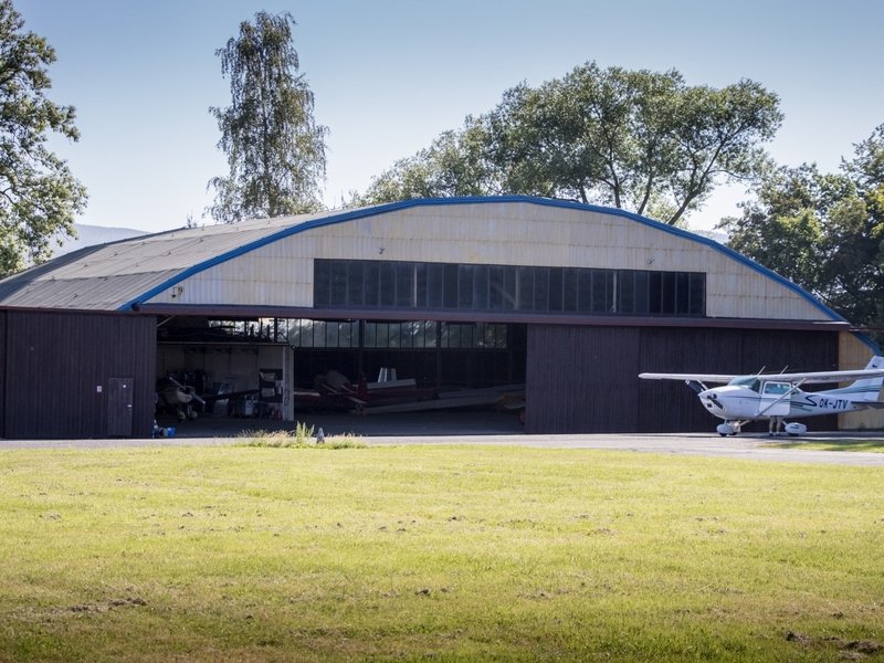 Tandemový seskok padákem