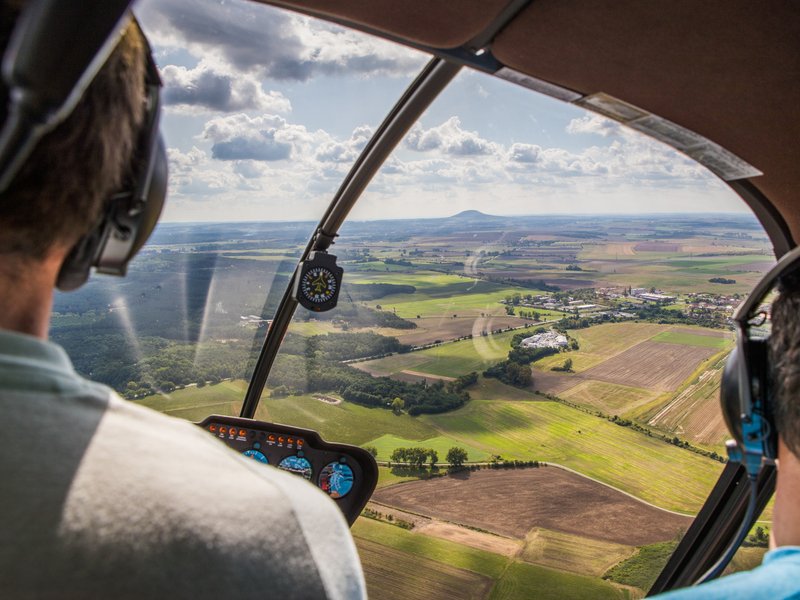 Vyhlídkové lety vrtulníkem