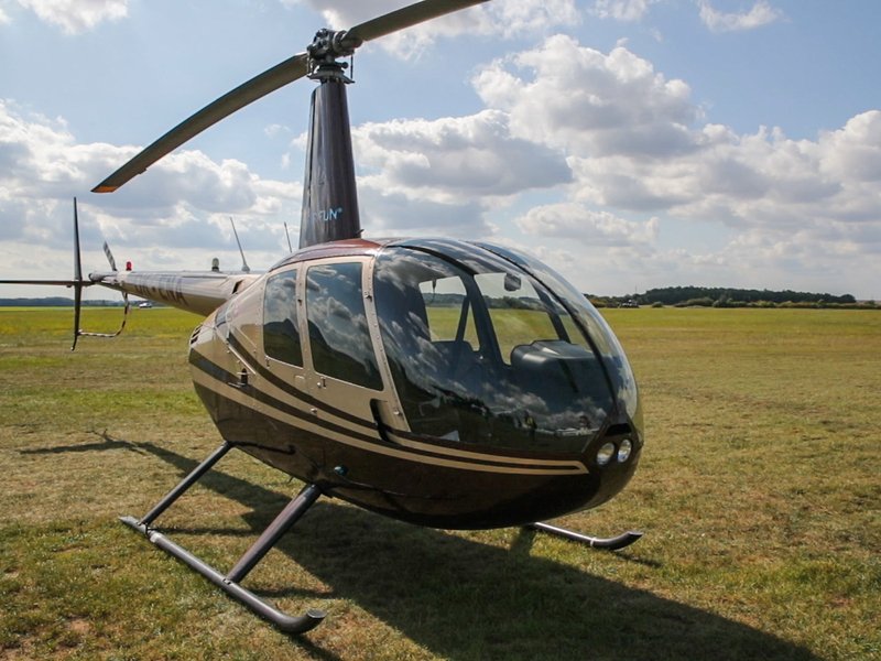 Vyhlídkové lety vrtulníkem