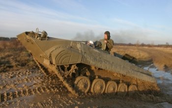 Army drill aneb Zpátky na vojnu