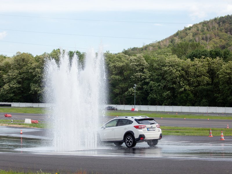 Zábavný kurz bezpečné jízdy