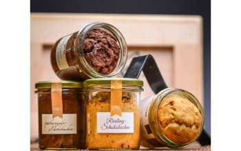 Originální dárková bedna XXL se suchým vínem Celá ČR