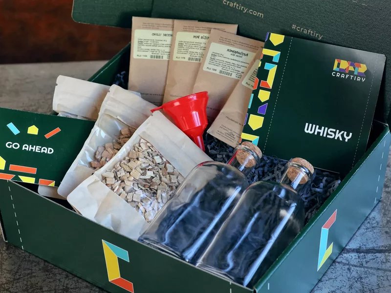 Sada na dochucení whisky