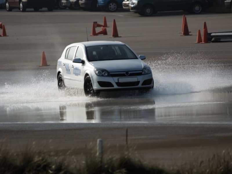 Škola bezpečné jízdy