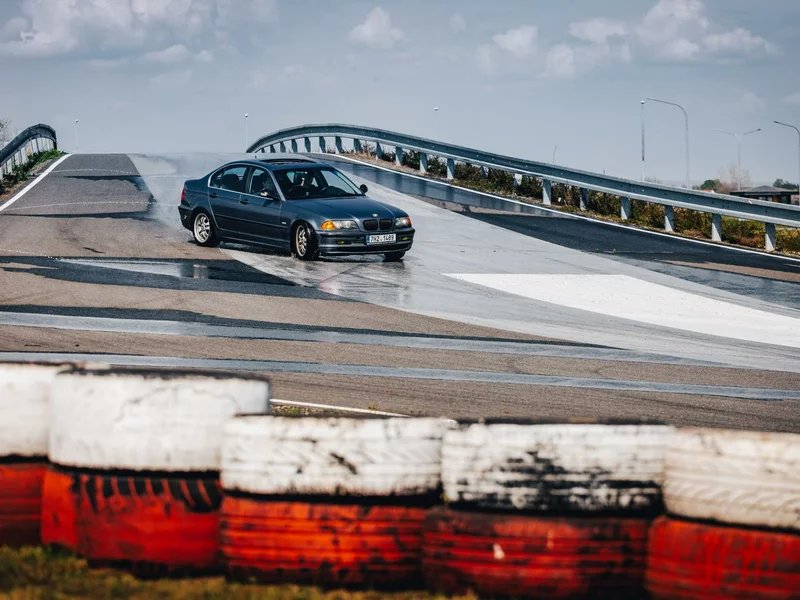 Škola bezpečné jízdy