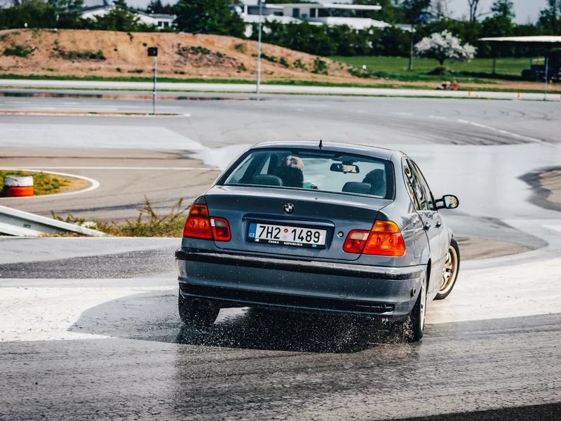 Škola bezpečné jízdy