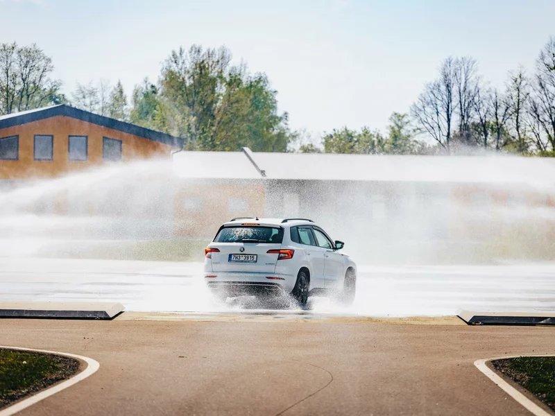 Škola bezpečné jízdy