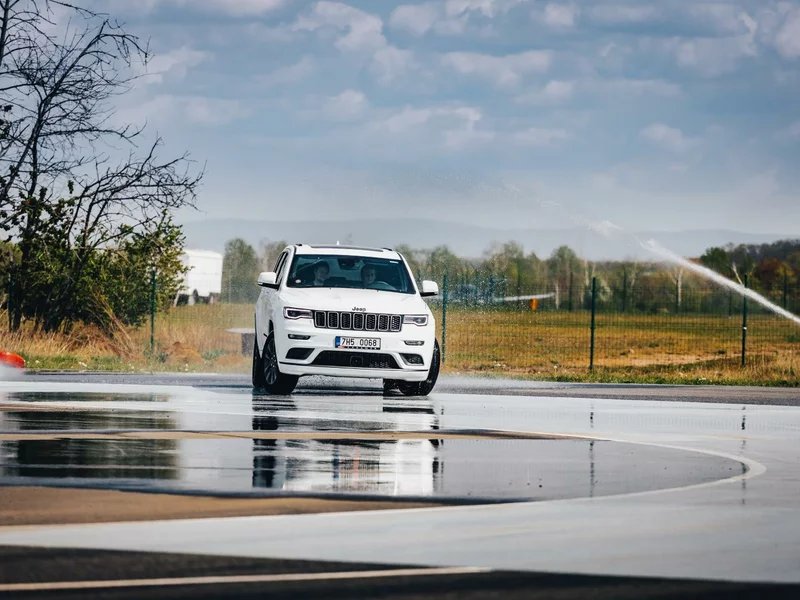 Škola bezpečné jízdy