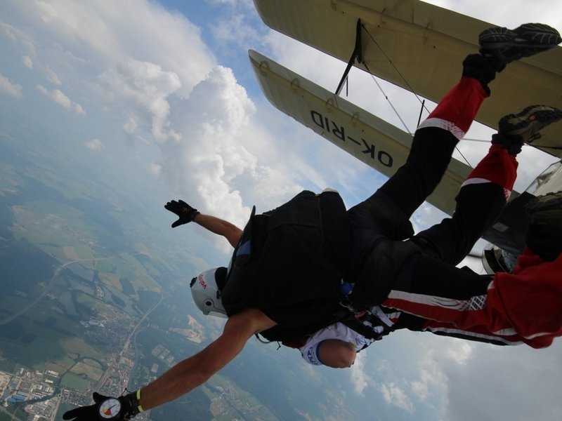 Tandemový seskok z 6 kilometrů