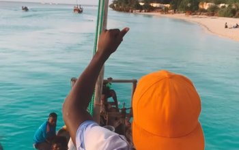 Zanzibar křížem krážem Zahraničí