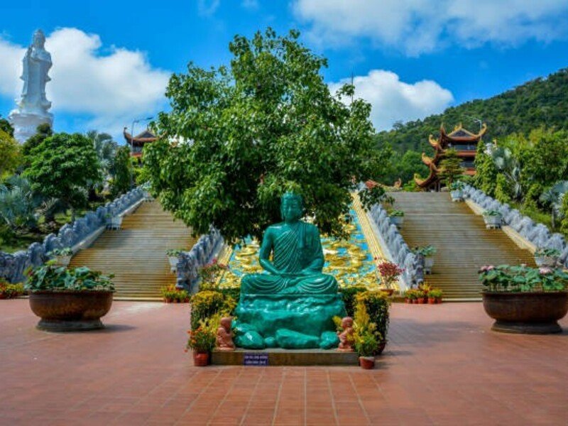 S Veronikou do Vietnamu Zahraničí