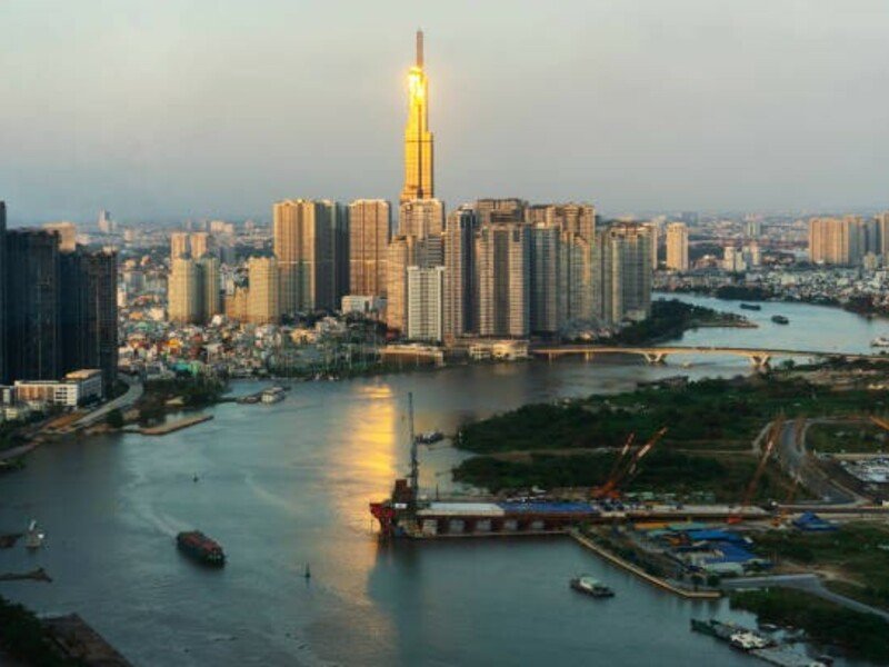 S Veronikou do Vietnamu Zahraničí