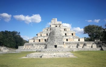 Tajuplný Yucatán Zahraničí