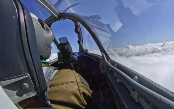 AH-1 Cobra vs. MIG-15: Vzdušný souboj