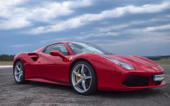 Jízda ve Ferrari 488 Spider na okruhu