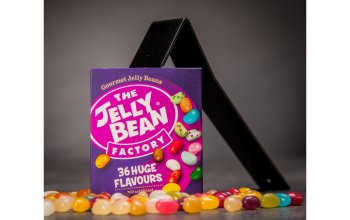 Originální dárková bedna plná sladkostí Celá ČR