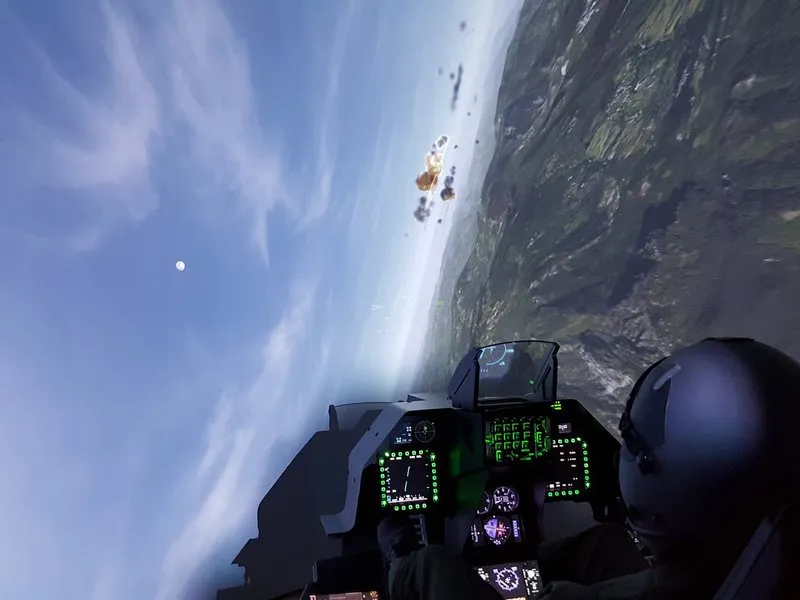 Souboj stíhaček F-16 vs. F/A-18