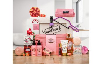 Dámská dárková truhla s tělovou kosmetikou Celá ČR