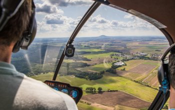Vyhlídkové lety vrtulníkem