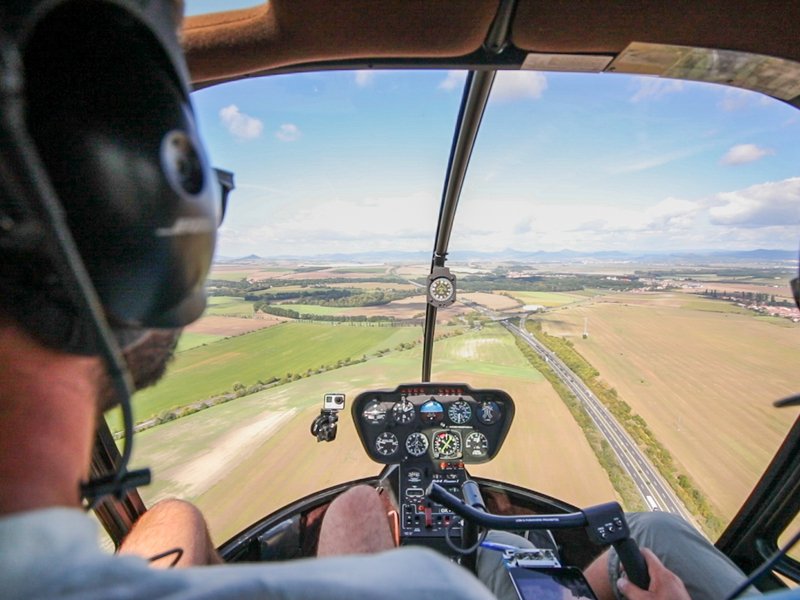 Vyhlídkové lety vrtulníkem
