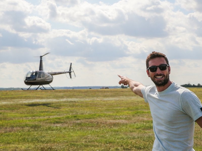 Vyhlídkové lety vrtulníkem