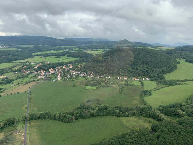 Vyhlídkové lety vrtulníkem