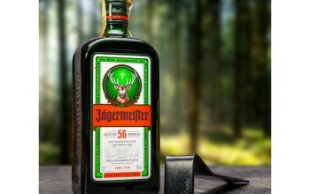 Originální dárková bedna s Jägermeisterem Celá ČR